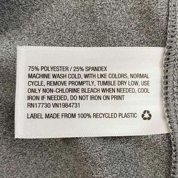 All In Motion Gray Grey High Rise Capri Leggings Exercise Large L - Picture 5 of 14